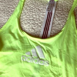 Activewear T-back tank